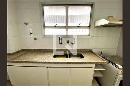 Apartamento à venda com 140m², 2 quartos e 1 vagaFoto 01