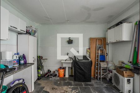 Casa à venda com 134m², 3 quartos e 2 vagas Casa à venda com 134m², 3 quartos e 2 vagasÁrea de Serviço