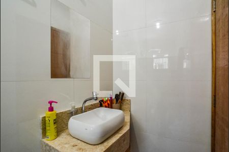 Casa à venda com 134m², 3 quartos e 2 vagas Casa à venda com 134m², 3 quartos e 2 vagasBanheiro da Suíte