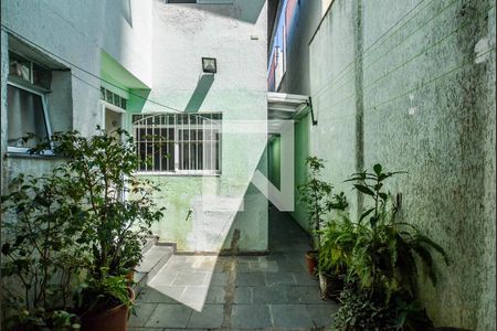 Casa à venda com 134m², 3 quartos e 2 vagas Casa à venda com 134m², 3 quartos e 2 vagasQuintal