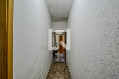 Casa à venda com 134m², 3 quartos e 2 vagas Casa à venda com 134m², 3 quartos e 2 vagasCorredor