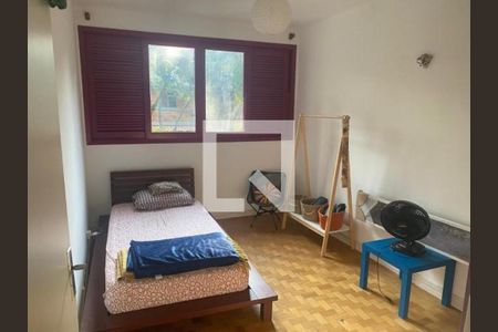 Casa à venda com 4 quartos, 130m² em Brooklin, São Paulo