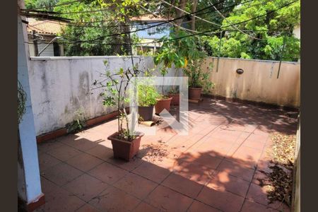 Casa à venda com 182m², 3 quartos e 3 vagas