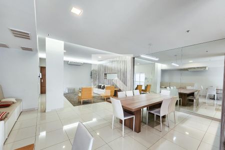 Apartamento à venda com 95m², 2 quartos e 1 vaga Apartamento à venda com 95m², 2 quartos e 1 vagaÁrea Comum - Salão Gourmet