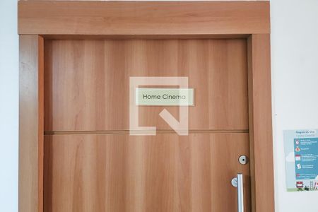 Apartamento à venda com 95m², 2 quartos e 1 vaga Apartamento à venda com 95m², 2 quartos e 1 vagaÁrea Comum - Cinema