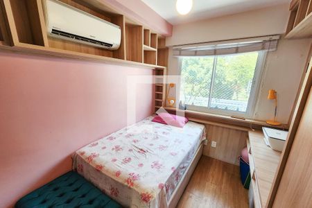 Quarto de apartamento à venda com 2 quartos, 95m² em Laranjeiras, Rio de Janeiro