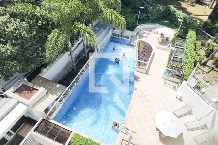 Apartamento à venda com 95m², 2 quartos e 1 vaga Apartamento à venda com 95m², 2 quartos e 1 vagaÁrea Comum - Piscina