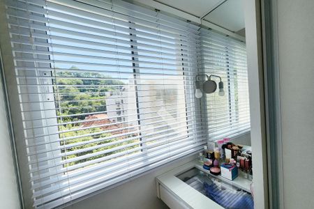 Apartamento à venda com 95m², 2 quartos e 1 vaga Apartamento à venda com 95m², 2 quartos e 1 vagaCloset da Suíte