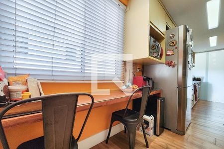 Apartamento à venda com 95m², 2 quartos e 1 vaga Apartamento à venda com 95m², 2 quartos e 1 vagaCozinha