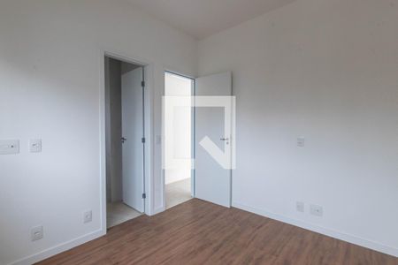 Apartamento à venda com 76m², 2 quartos e 2 vagasSuíte 2