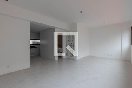 Apartamento à venda com 76m², 2 quartos e 2 vagasSala