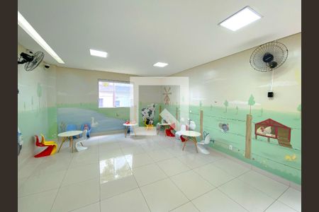 Apartamento à venda com 43m², 2 quartos e 1 vaga Apartamento à venda com 43m², 2 quartos e 1 vagaÁrea comum - Brinquedoteca