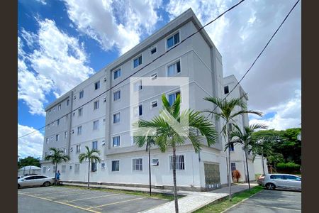 Apartamento à venda com 43m², 2 quartos e 1 vaga Apartamento à venda com 43m², 2 quartos e 1 vagaFachada