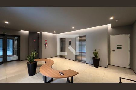 Studio à venda com 26m², 1 quarto e sem vaga Studio à venda com 26m², 1 quarto e sem vagaHall de entrada