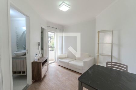 Apartamento à venda com 24m², 1 quarto e 1 vaga Apartamento à venda com 24m², 1 quarto e 1 vagaSala
