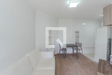 Apartamento à venda com 24m², 1 quarto e 1 vaga Apartamento à venda com 24m², 1 quarto e 1 vagaSala
