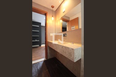 Apartamento à venda com 196m², 3 quartos e 2 vagasLavabo da Sala de TV