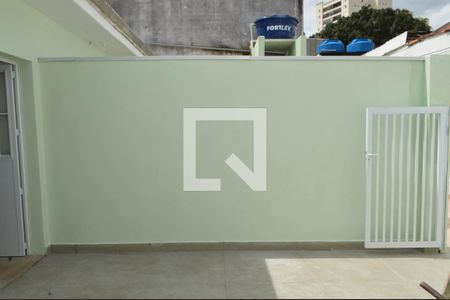 Casa para alugar com 40m², 1 quarto e sem vagaQuintal