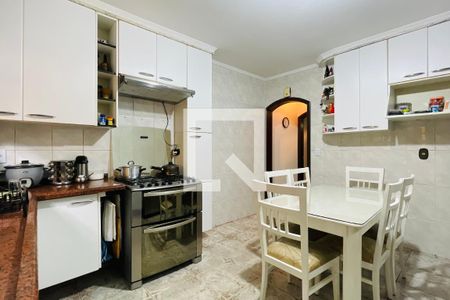 Casa para alugar com 125m², 4 quartos e 1 vaga Casa para alugar com 125m², 4 quartos e 1 vagaCozinha