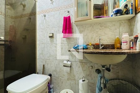 Casa para alugar com 125m², 4 quartos e 1 vaga Casa para alugar com 125m², 4 quartos e 1 vagaBanheiro da Suíte 1