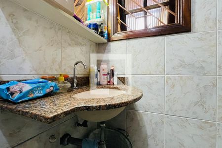 Casa para alugar com 125m², 4 quartos e 1 vaga Casa para alugar com 125m², 4 quartos e 1 vagaBanheiro da Suíte 1