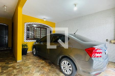 Casa para alugar com 125m², 4 quartos e 1 vaga Casa para alugar com 125m², 4 quartos e 1 vagaGaragem