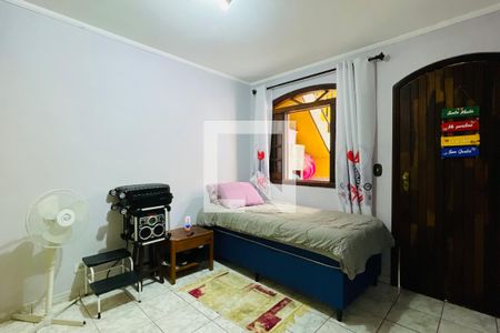 Casa para alugar com 125m², 4 quartos e 1 vaga Casa para alugar com 125m², 4 quartos e 1 vagaQuarto de Serviço