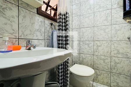 Casa para alugar com 125m², 4 quartos e 1 vaga Casa para alugar com 125m², 4 quartos e 1 vagaBanheiro de serviço