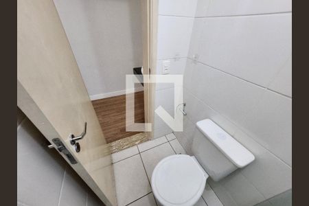 Apartamento para alugar com 60m², 2 quartos e 1 vaga Apartamento para alugar com 60m², 2 quartos e 1 vagaBanheiro da Suíte