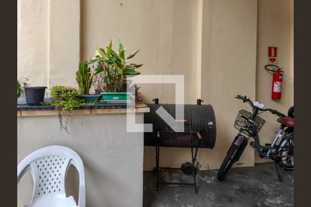 Apartamento à venda com 64m², 2 quartos e sem vagaÁrea comum - Churrasqueira