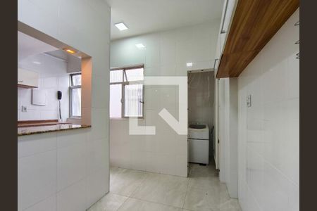 Apartamento à venda com 64m², 2 quartos e sem vagaCozinha