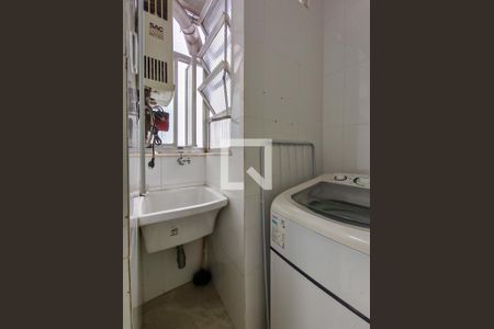 Apartamento à venda com 64m², 2 quartos e sem vagaÁrea de Serviço