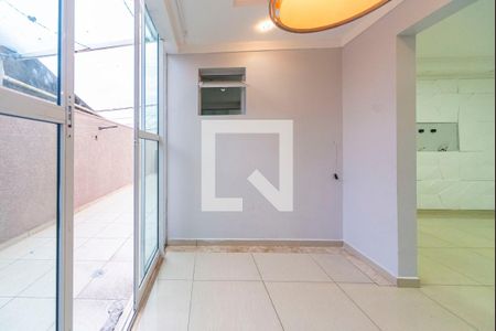 Apartamento à venda com 115m², 2 quartos e 1 vagaEscritório