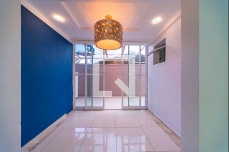 Apartamento à venda com 115m², 2 quartos e 1 vagaEscritório