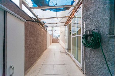 Quintal de apartamento à venda com 2 quartos, 115m² em Parque São Vicente, Santo André