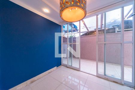 Apartamento à venda com 115m², 2 quartos e 1 vagaEscritório