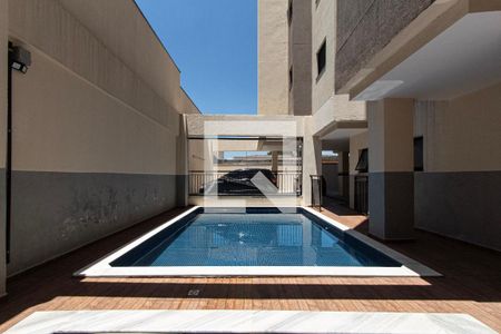 Apartamento para alugar com 45m², 2 quartos e 1 vaga Apartamento para alugar com 45m², 2 quartos e 1 vagaÁrea comum - Piscina