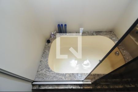 Apartamento à venda com 278m², 3 quartos e 3 vagasBanheiro da Suíte 1