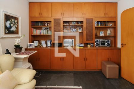 Apartamento à venda com 278m², 3 quartos e 3 vagasEscritório