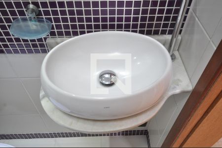 Apartamento para alugar com 50m², 2 quartos e sem vagaBanheiro