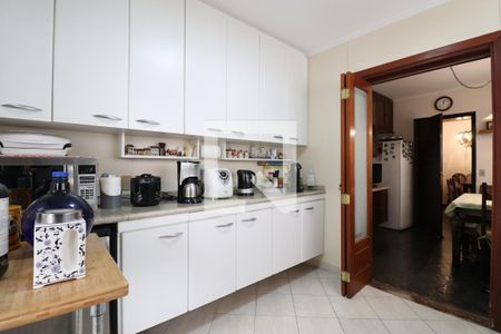 Casa à venda com 210m², 4 quartos e 5 vagasCozinha