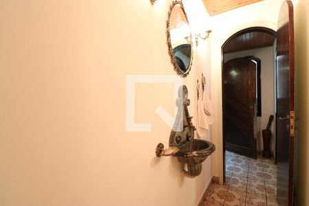 Casa à venda com 210m², 4 quartos e 5 vagasLavabo Sala de TV