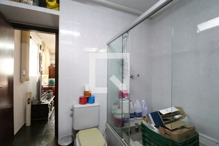 Casa à venda com 210m², 4 quartos e 5 vagasEdicula