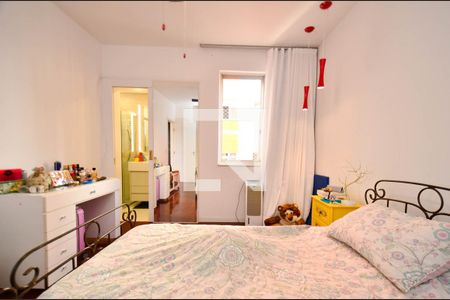 Apartamento à venda com 210m², 4 quartos e 3 vagasSuite