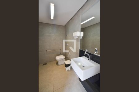 Apartamento à venda com 210m², 4 quartos e 3 vagasSalão de festas/ banheiros