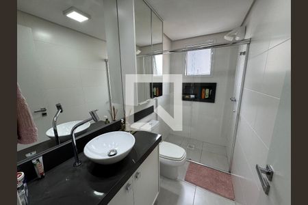 Apartamento à venda com 157m², 2 quartos e 3 vagasBanheiro
