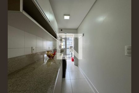 Apartamento à venda com 157m², 2 quartos e 3 vagasCozinha