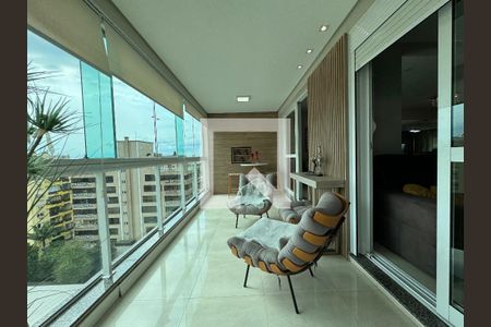 Apartamento à venda com 157m², 2 quartos e 3 vagasVaranda da Sala