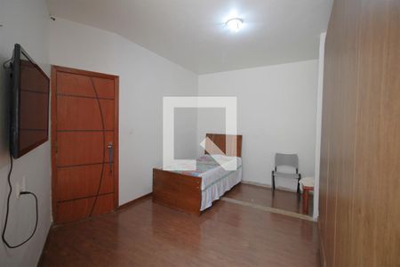 Casa à venda com 300m², 6 quartos e 2 vagasQuarto casa 2