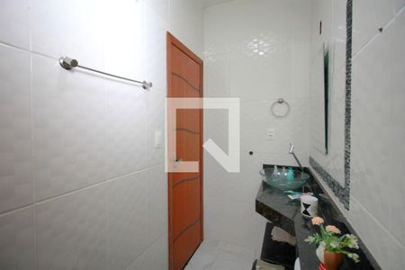 Casa à venda com 300m², 6 quartos e 2 vagasBanheiro casa 2